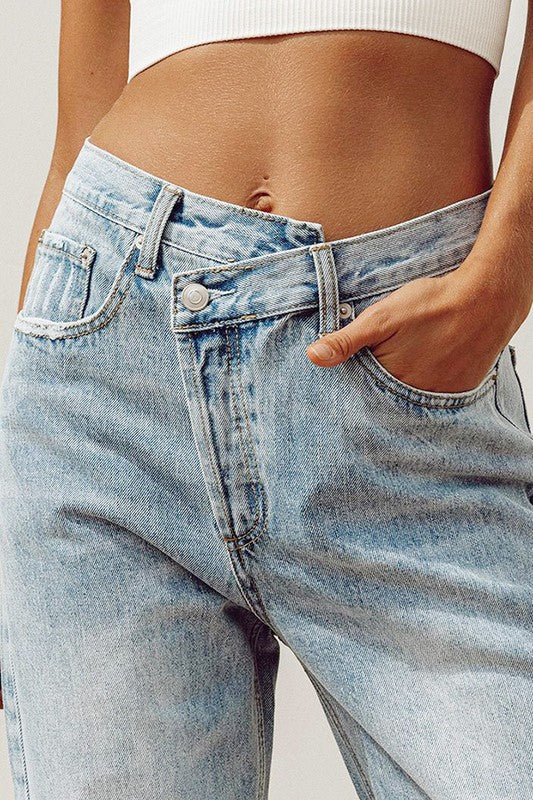 Asymmetric Jeans - Isla + Saige