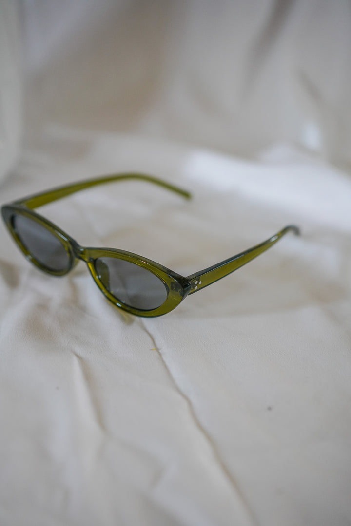 Retro Style Sunglasses Olive